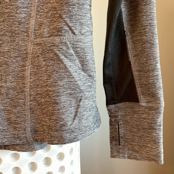 Champion Running Sweater. Gray. XS - Picture 3 of 7